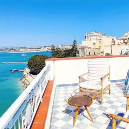 Terrazza Sul Mare Attico "Alfeo E Aretusa" Szirakúza Kültér fotó